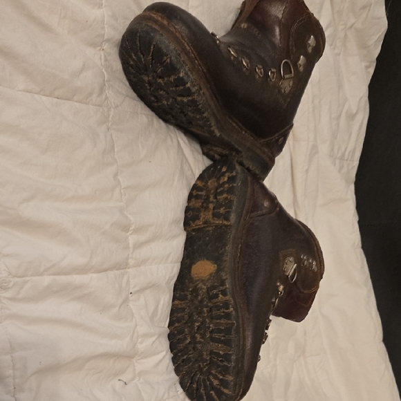 Vasque Dark Brown Leather Hiking Boots main image 6
